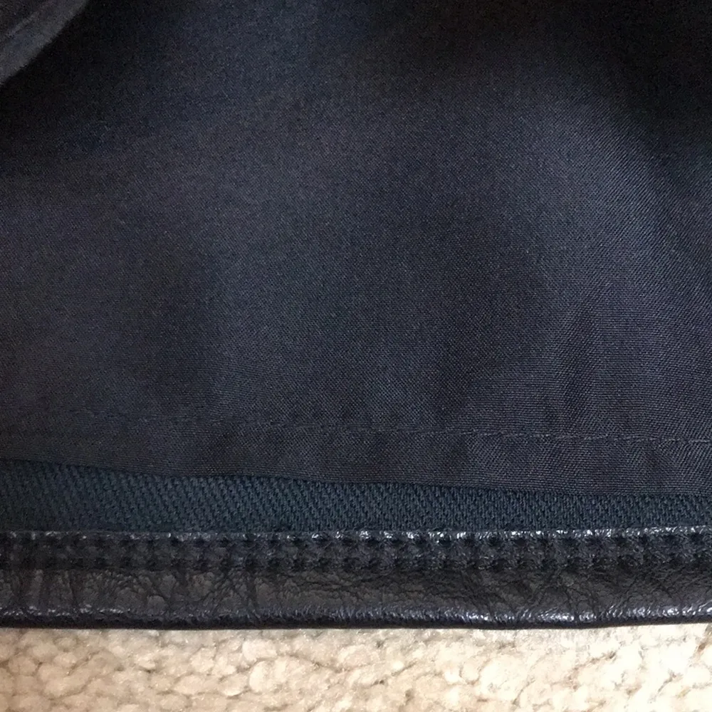 NWT Old Navy Women’s Vegan Faux Leather Black Leg Slit Mini Skirt - Image 6