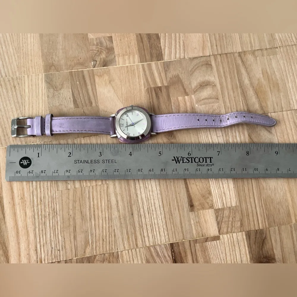 Fashion Watch Isaac Mizrahi Live Brand - Image 11