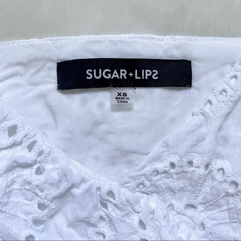 Sugarlips Eyelet White Peplum Blouse - Image 3