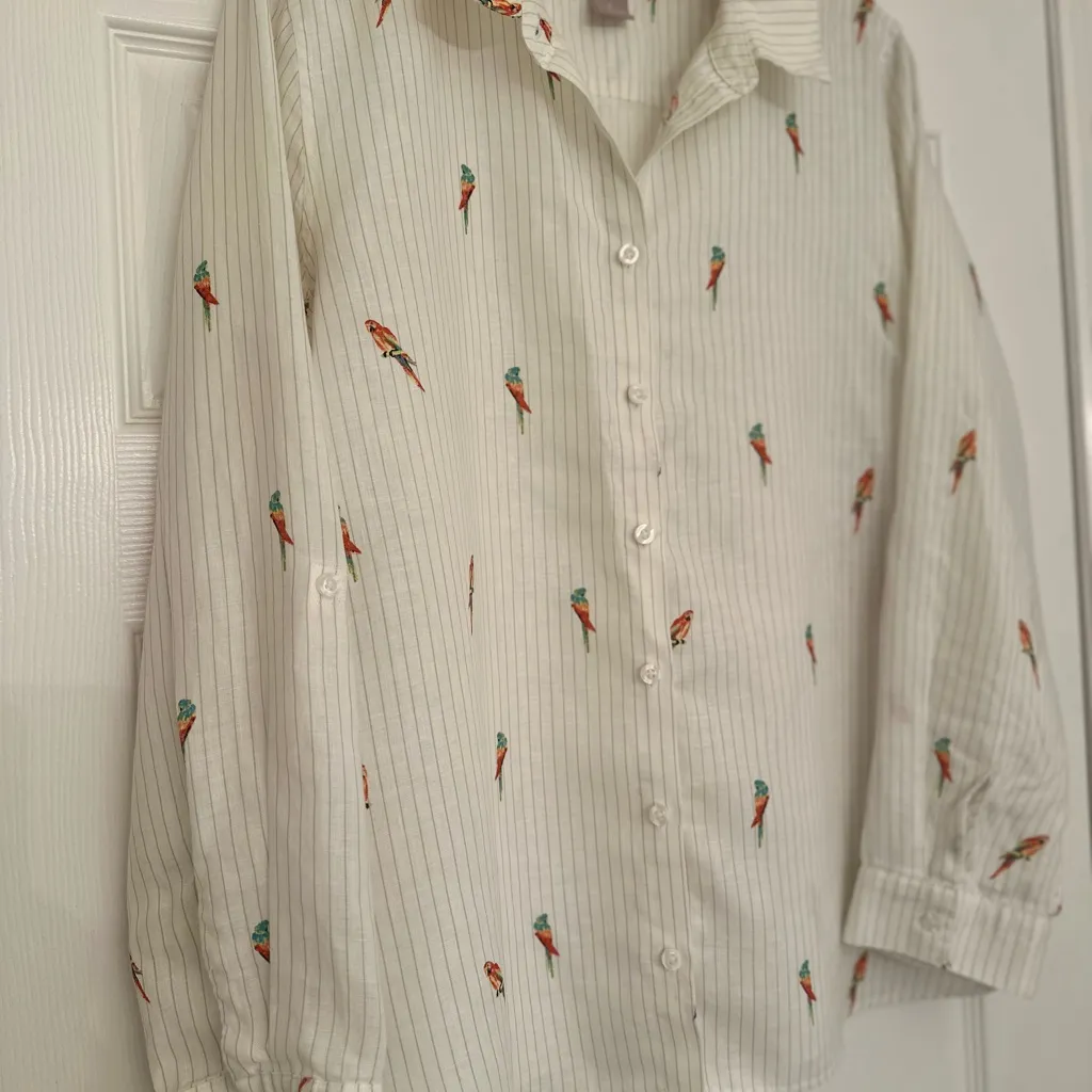 Chico's No Iron Linen Parrot Roll-Tab Button-Up Shirt Women’s Sz 16/18 Resort - Image 4
