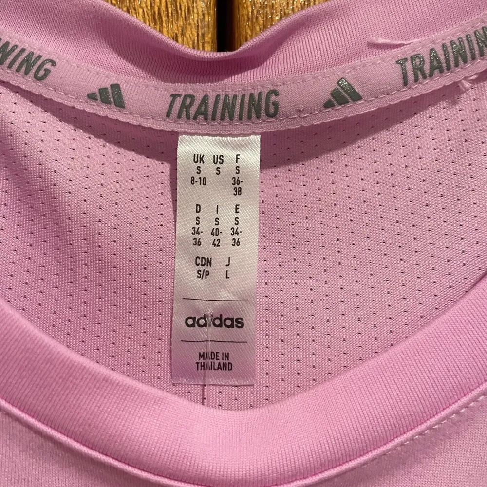 Adidas Women’s Purple Training Athletic Running Tank Top Sz S NWT - Image 5