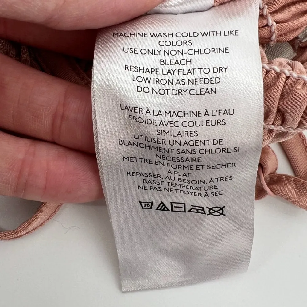 Urban Outfitters Women S Scoop Neck Cropped Tank Top Blush Pink Adjustable Strap - Image 5