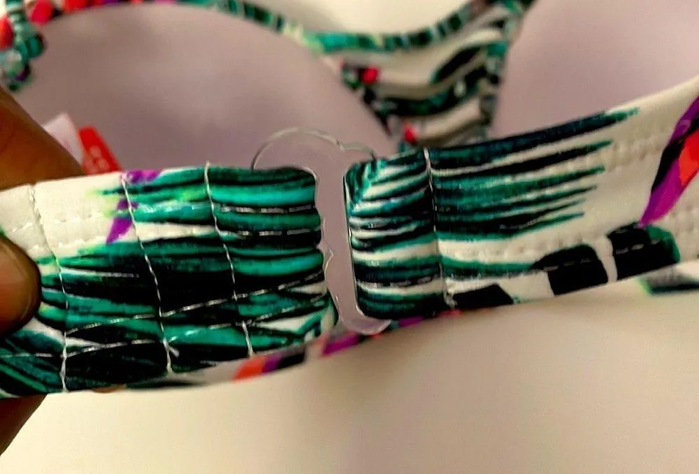 No Boundaries tropical print halter/bandu style bikini swim top - Image 9