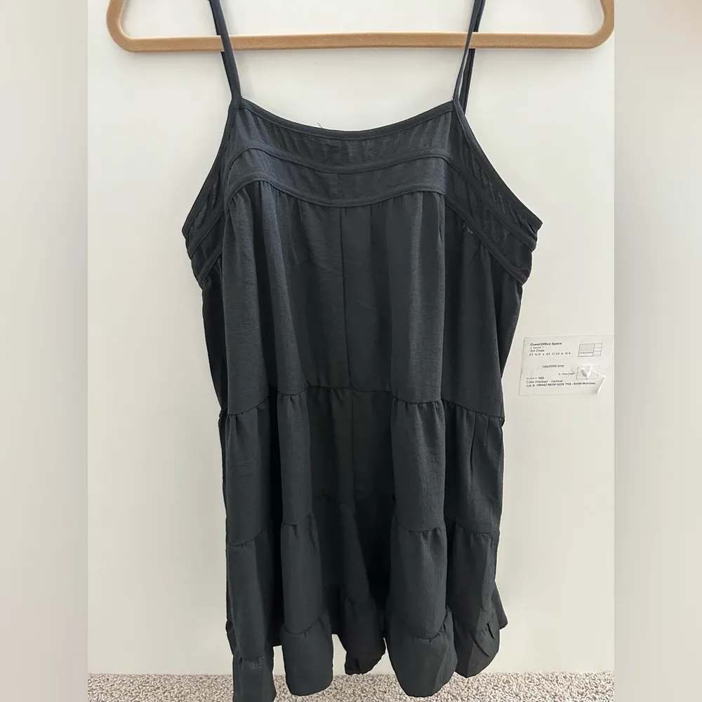 NWT  Black Romper Sz L - Image 2