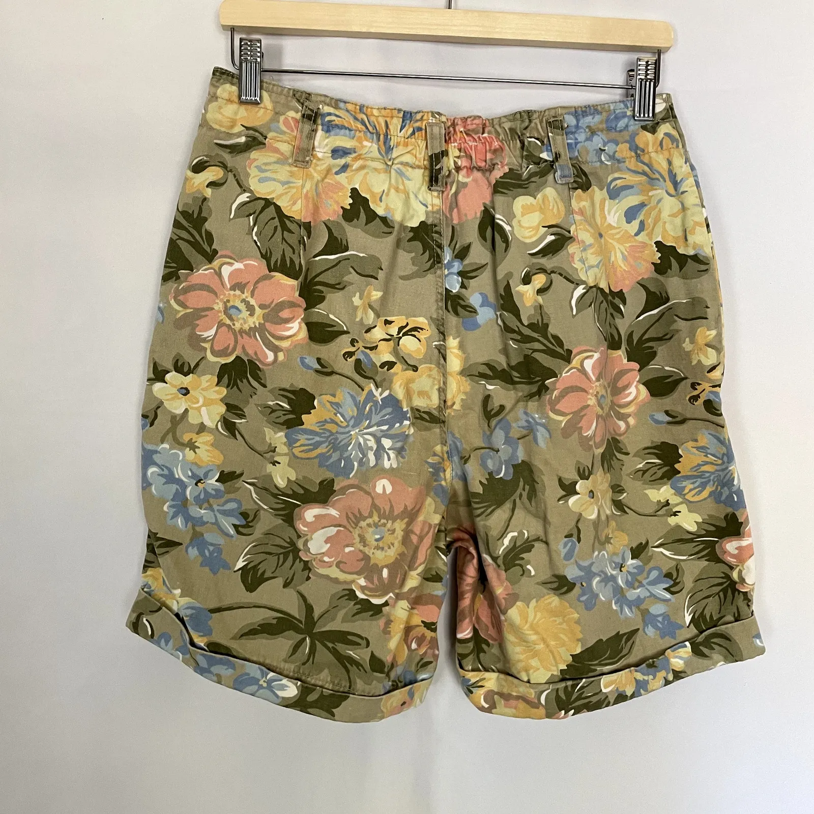Vintage Gloria Vanderbilt floral green yellow pink blue jean shorts M elastic - Image 6