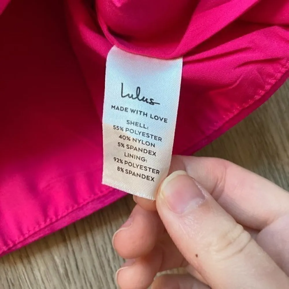 Lulu's Party Queen Fuchsia Satin One-Shoulder Asymmetrical Crop Top Size L NWT - Image 6