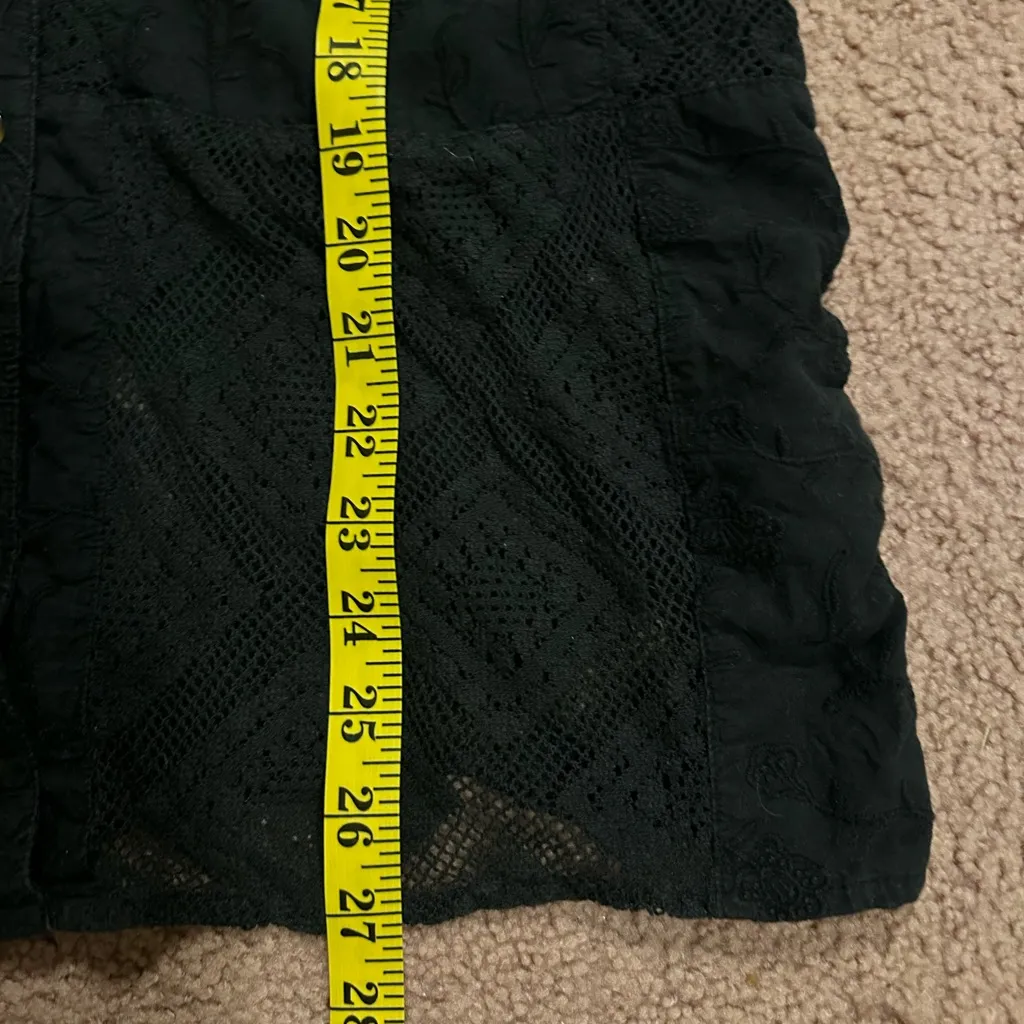 Farm Rio Women’s Short Sleeve Lace Surf Shirt Black Medium NWT Beach Resortwear - Image 6