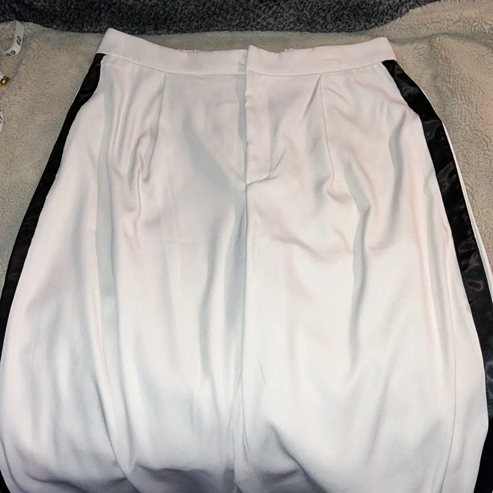 🧜‍♀️ NWT Shein BIZwear Wide Leg Tuxedo Pants, Large - Image 2