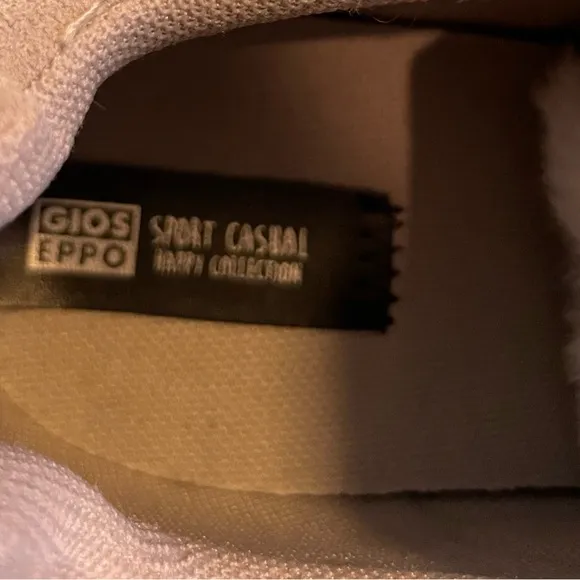 New Gioseppo‎ Anthropologie Tan / Gold Metallic - Image 8