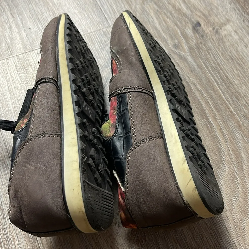 Floral Patterned Women's Sneakers Brown Size 7.5 - Image 9