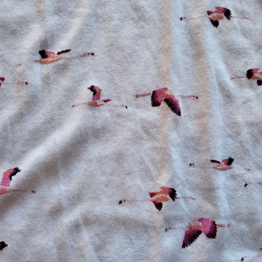 a.n.a A New Approach Flamingo Print T-Shirt White Size Medium - Image 2