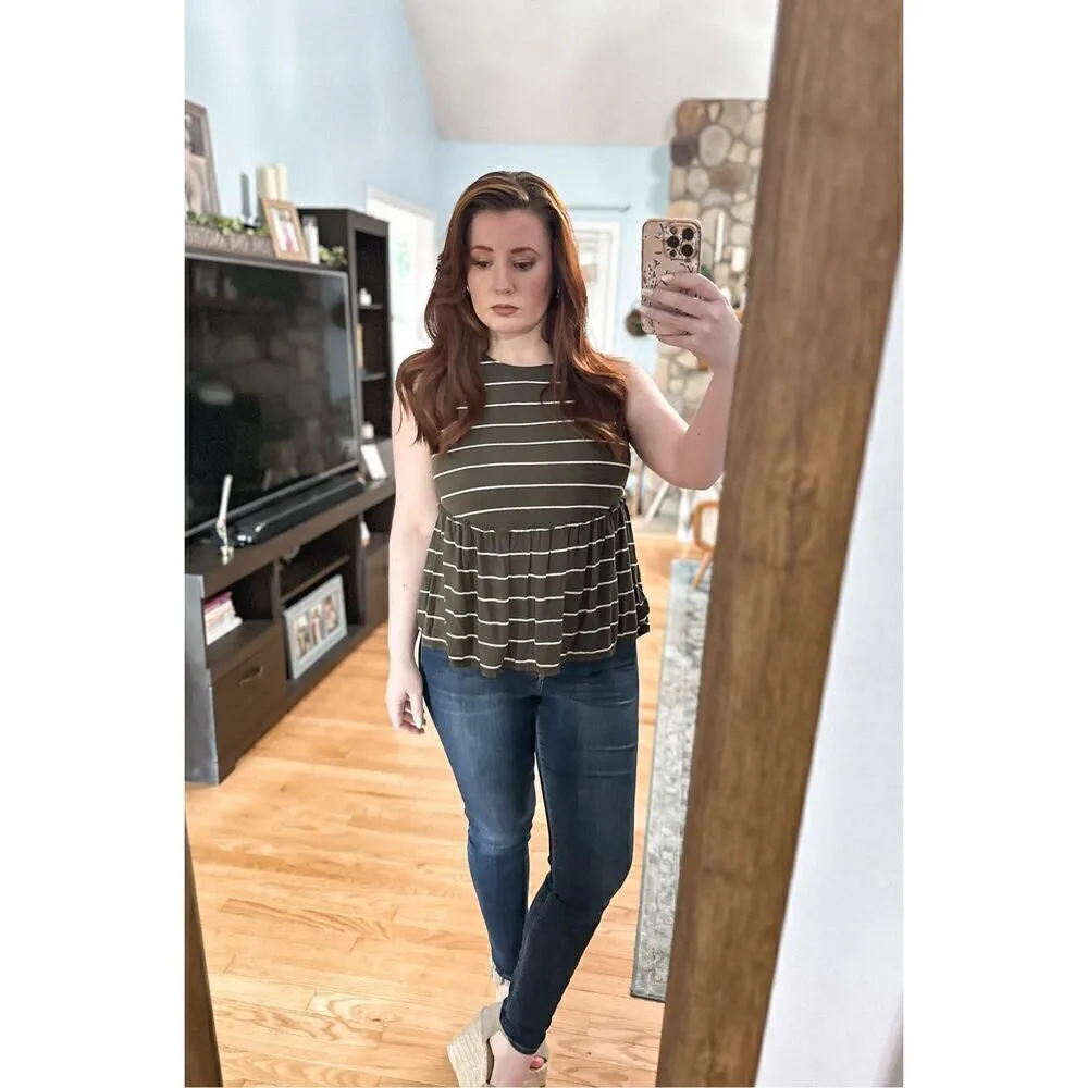 Max Studio  Top - Image 2