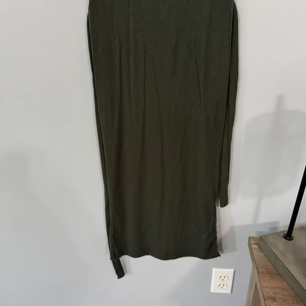 NWT Francesca's Dark Olive Green Ribbed Knit Dress Cap Sleeves Women's Size XS - Image 2