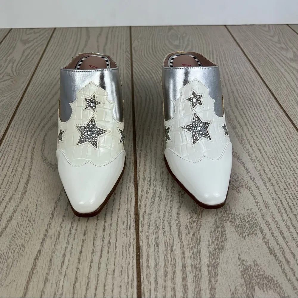 Betsey Johnson Denniss Western Star Slip-on Mules 6.5 White & Silver $99 - Image 3