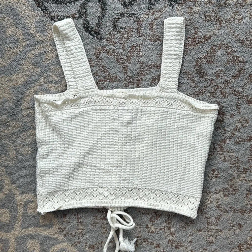 Shyanne Tie Front Knit Sweater Tank White Large - Image 8