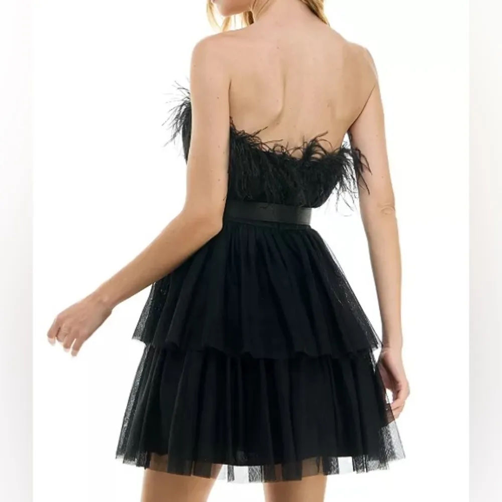 City Studios Juniors' Feather-Trim Strapless Fit & Flare Dress Black Sz 5/6 - Image 5
