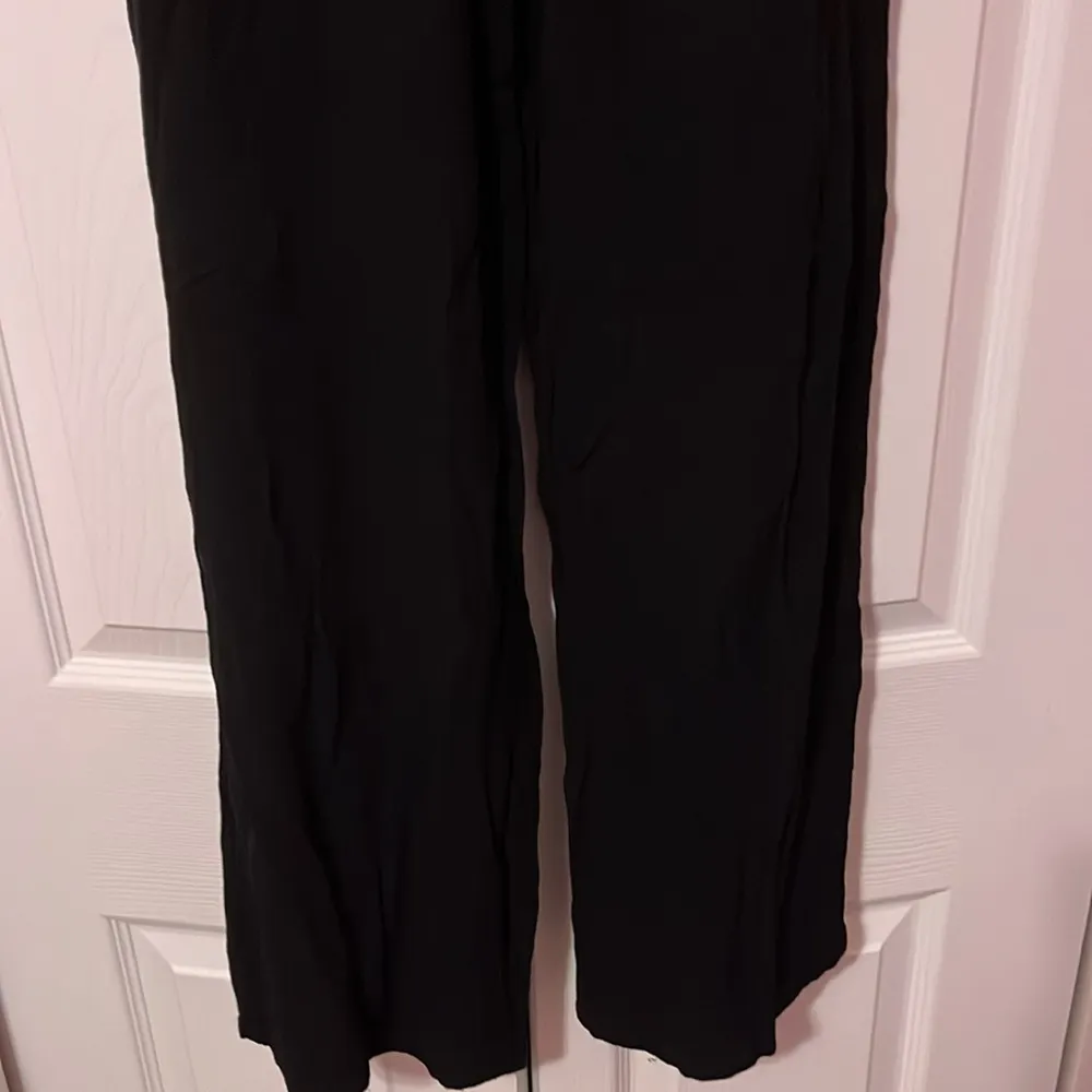 Black Flowy summer pants Size M - Image 5