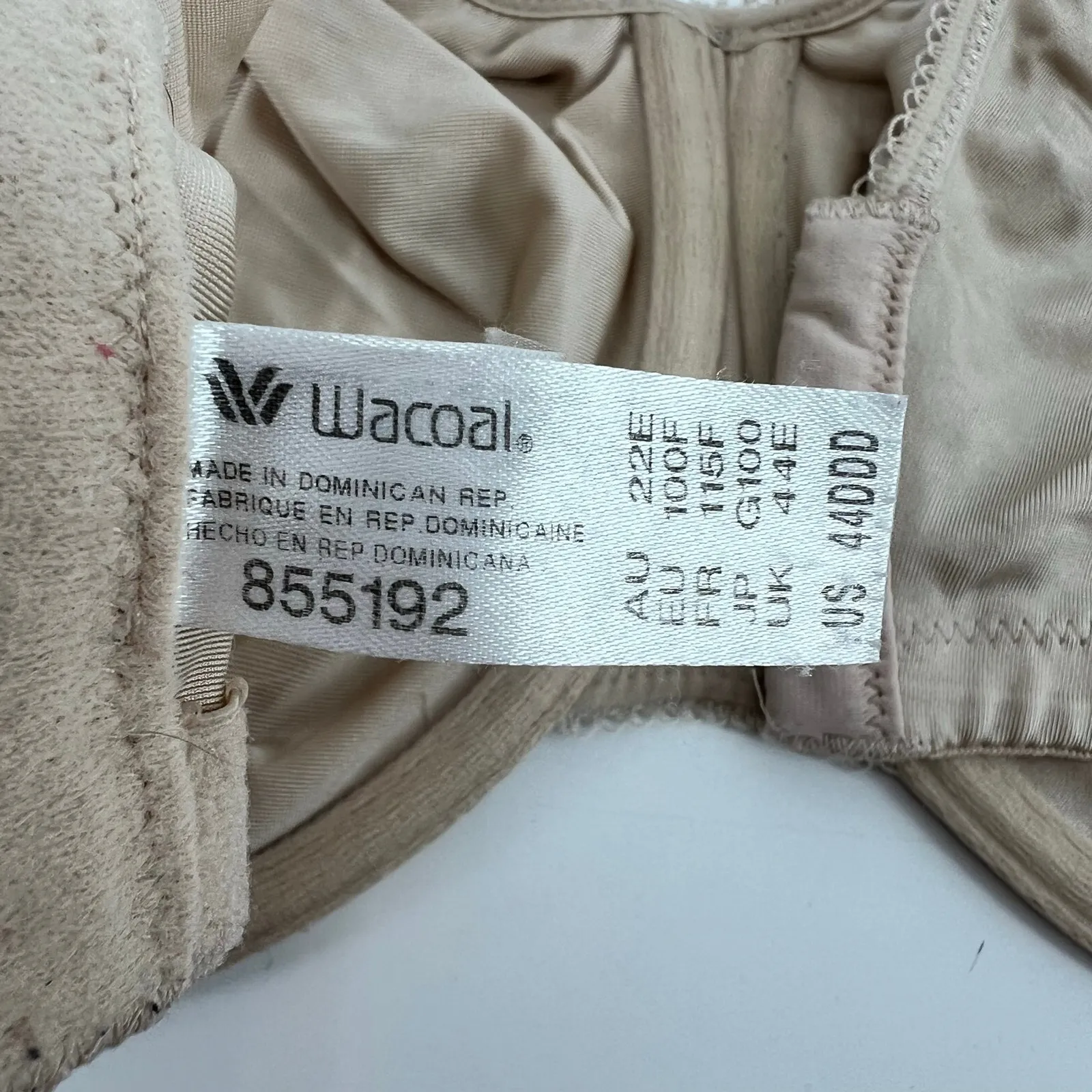 Wacoal Basic Beauty Full Figure Seamless Underwire Bra sand (beige/tan) sz 44DDD - Image 7