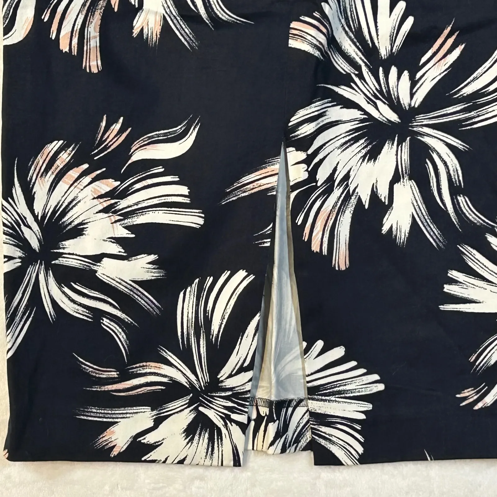 Chelsea28 Black Floral Pencil Skirt Size 0 - Image 6