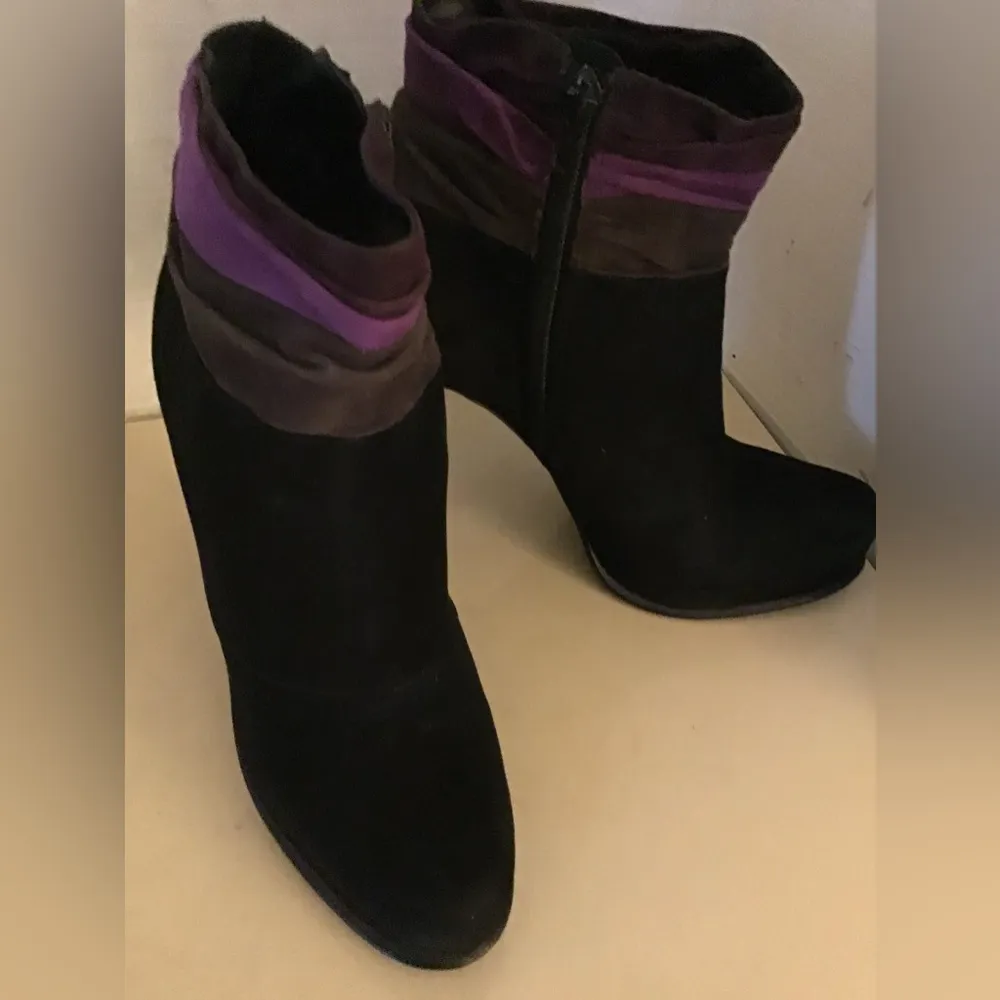 Diane Von Furstenburg women black suede platform heel boots US 8 - Image 2