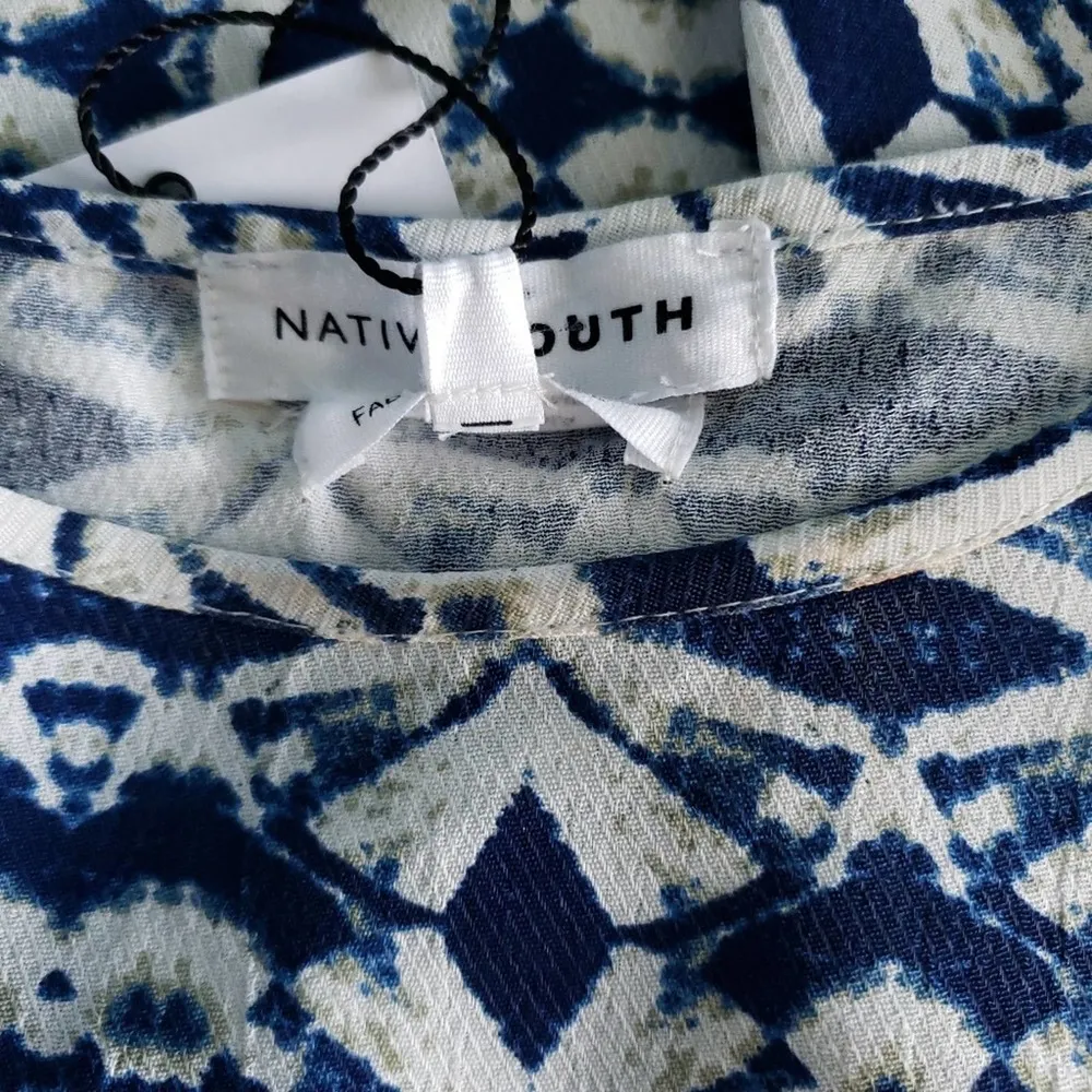 NATIVE YOUTH Tribal Print Crop Top White - Image 6