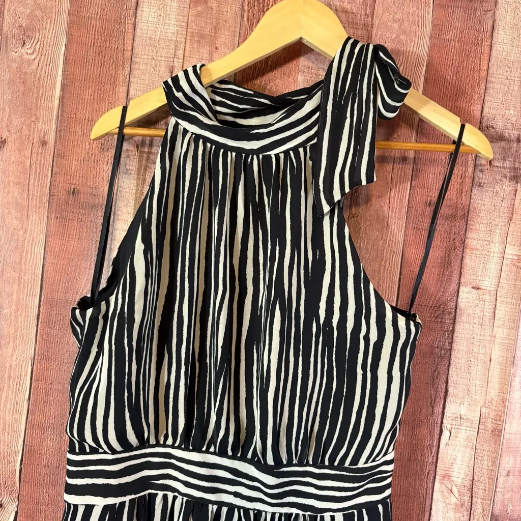 Banana Republic Black And White Tie Neck Dress Size‎ 8 - Image 3