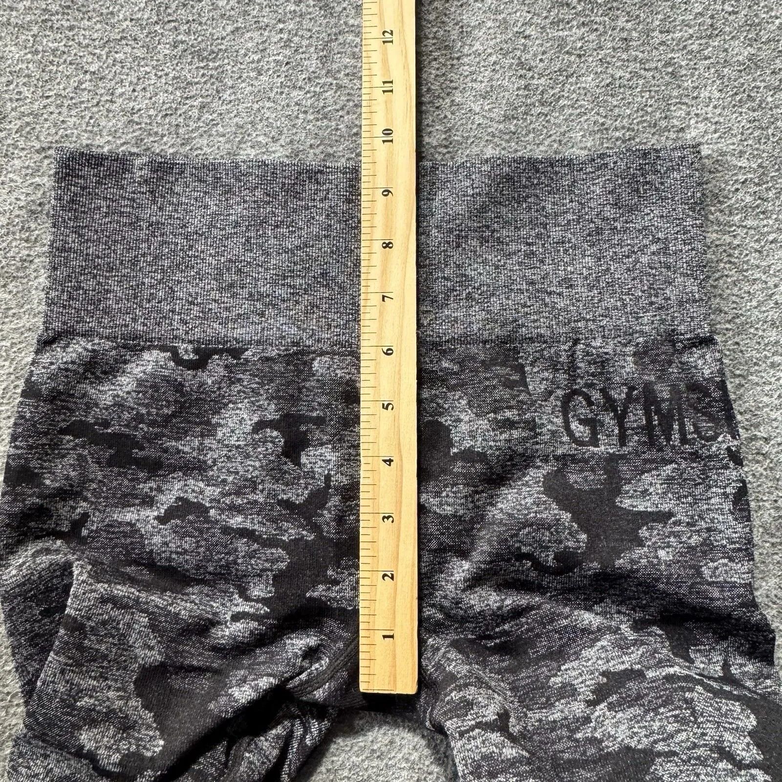 GYMSHARK Adapt Leggings Women Size SMALL Camo Gray Black Ruched Bum - Image 7
