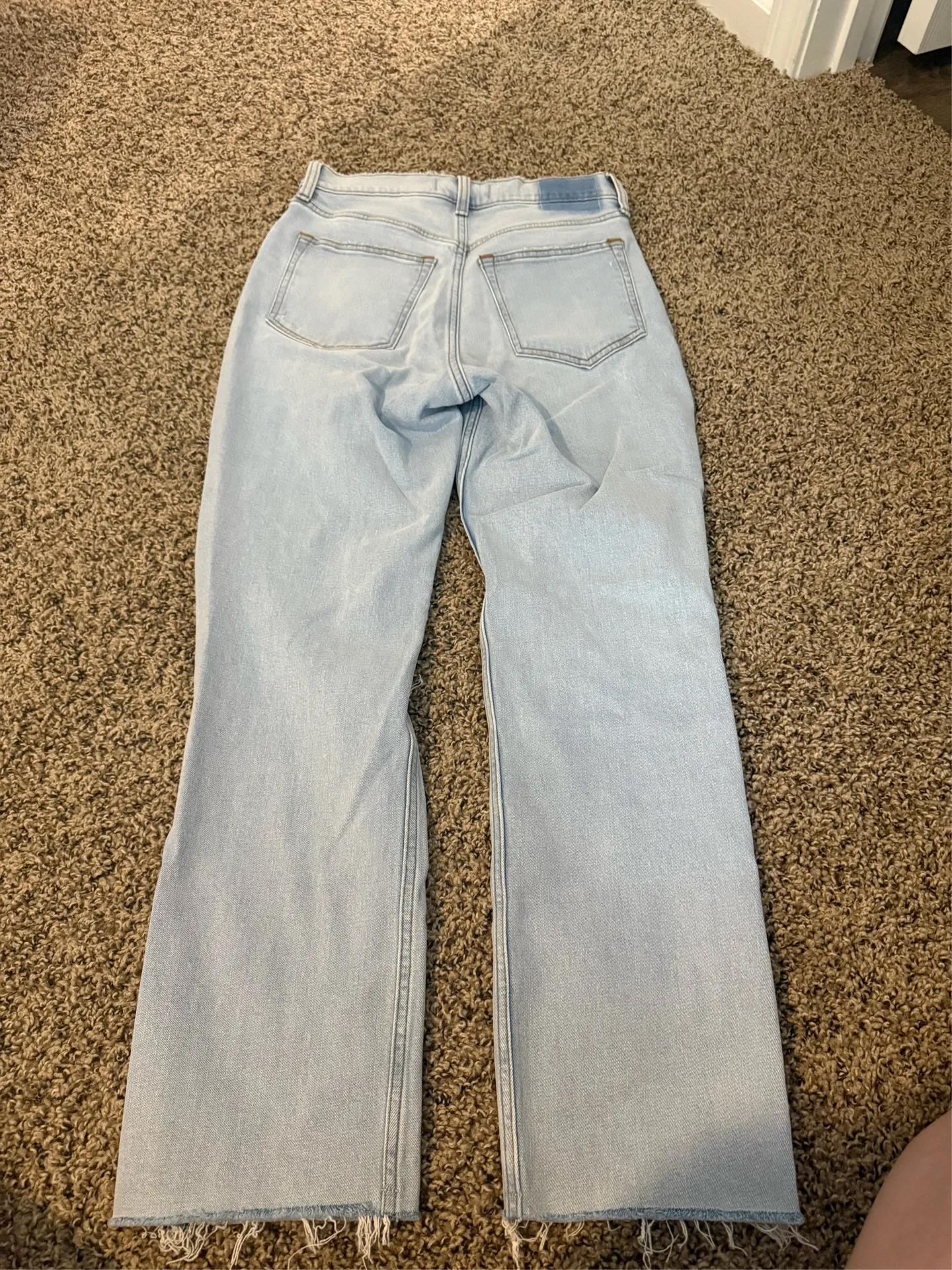 Abercrombie Ultra High-Rise Straight - Image 2