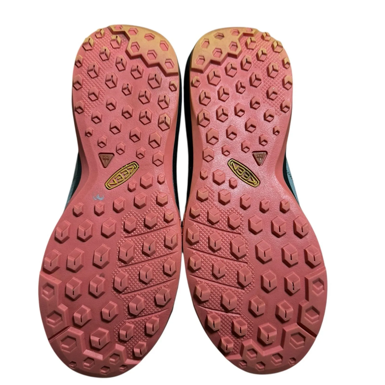 KEEN Women's Tempo‎ Flex Waterproof Hiking Shoes Size 6 Gray Pink Trail Outdoor - Image 9