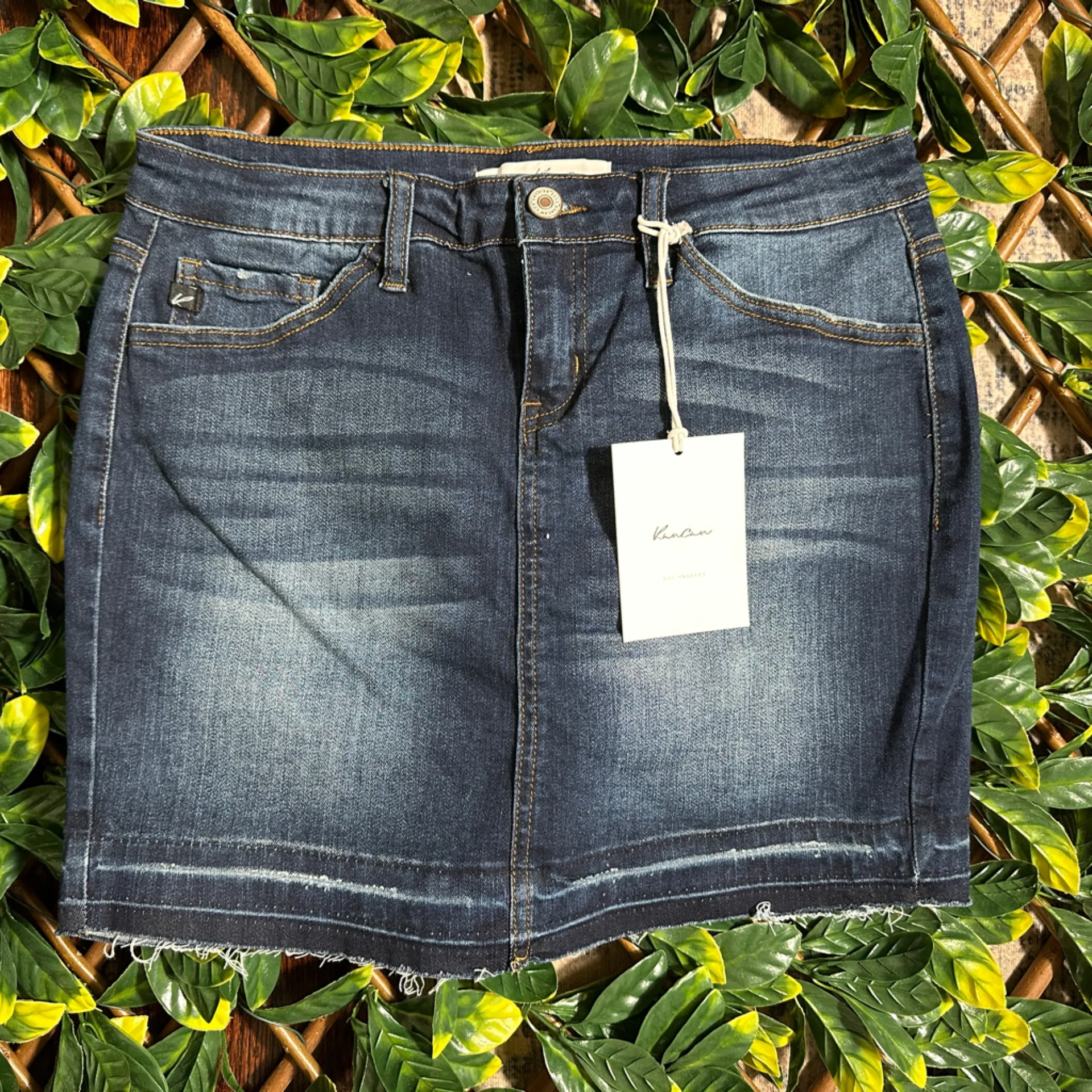 KanCan Classic Denim Mini Skirt Size 27 NWT Blue - Image 5