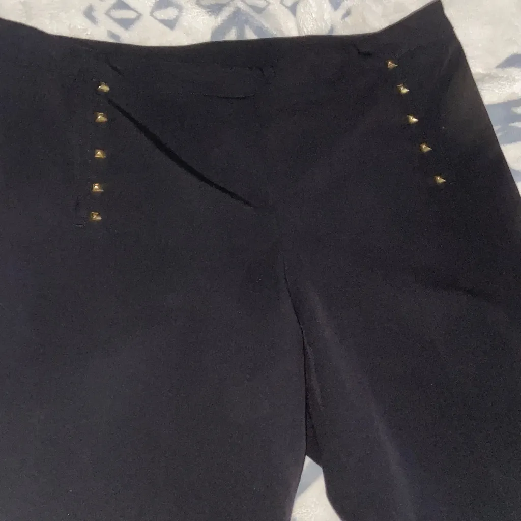 BLACK STUD EMBELLISHED CAPRI PANTS Business Casual Larry Levine - Image 2