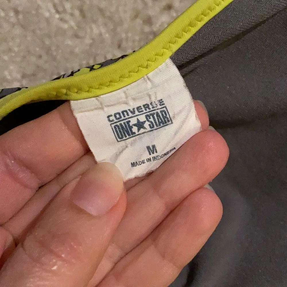 swim top, size medium - Image 3