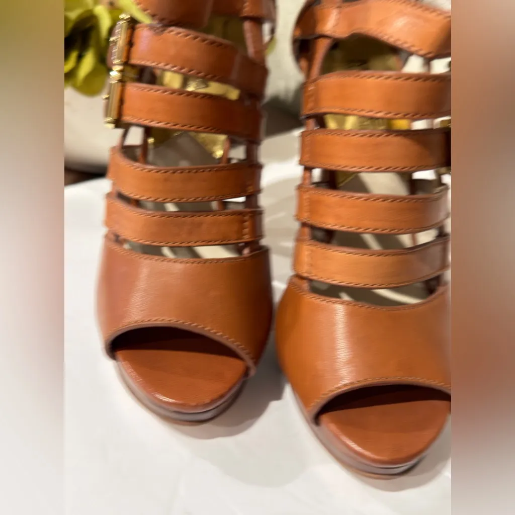 Michael Kors Sandra Platform Brown Sandal - size 6.0 NNT No Box available - Image 6