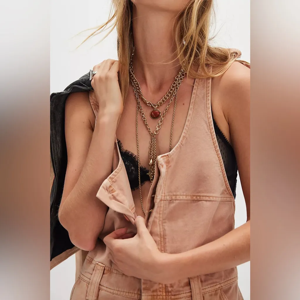 Free People NWT Heather charm necklace - Image 2