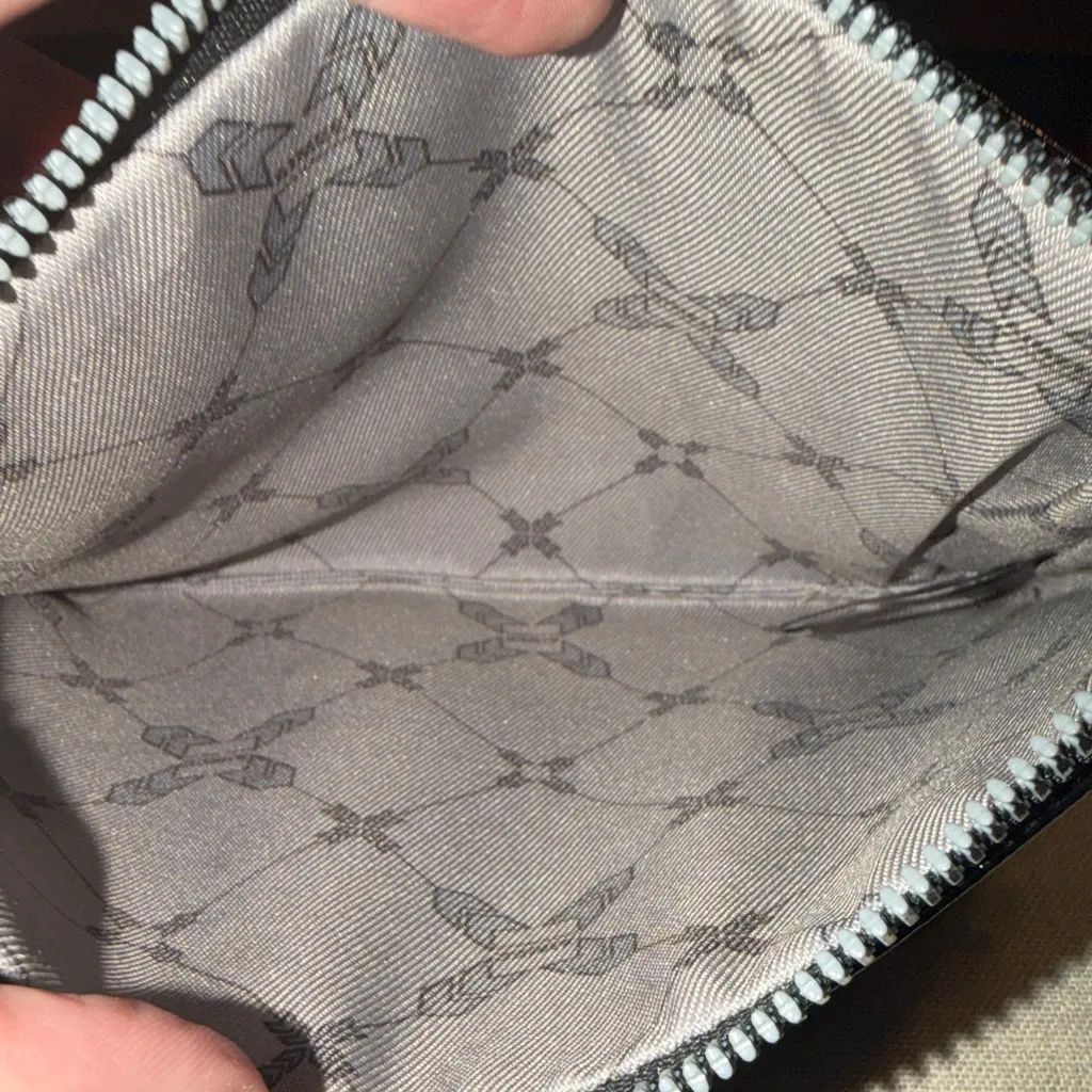 Aimee Kestenberg Glossy Black Clutch/Wristlet - Image 7