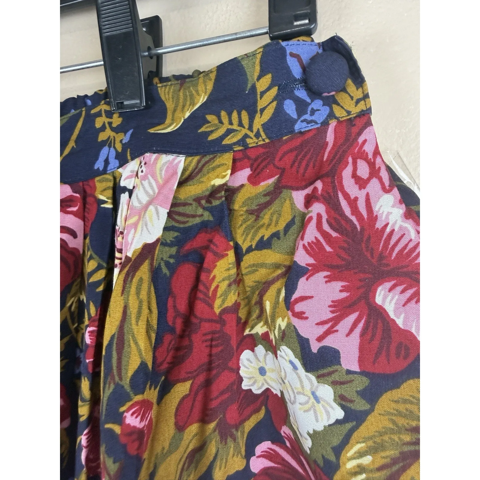 Vintage Susan Bristol Floral High-Waist Wide-Leg Shorts 90s Size 14 - Image 5