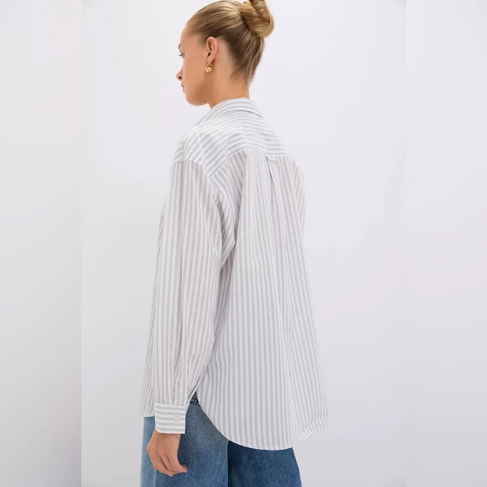 Tuckernuck Grey and White Stripe Wexler Cotton Button Down Size Small - Image 5