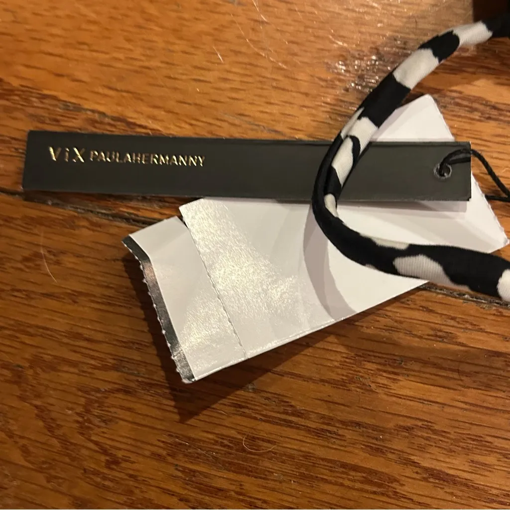 NEW Vix Paula Hermanny Jaguar Bikini Top Animal Print Leopard Black White Medium - Image 4