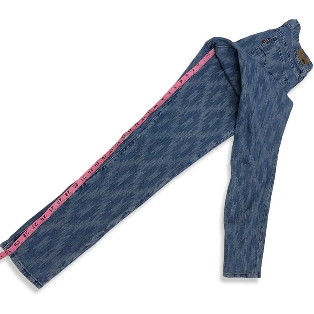 Levi’s Aztec Tribal Print Demi Curve Skinny Fit Jean - Image 11