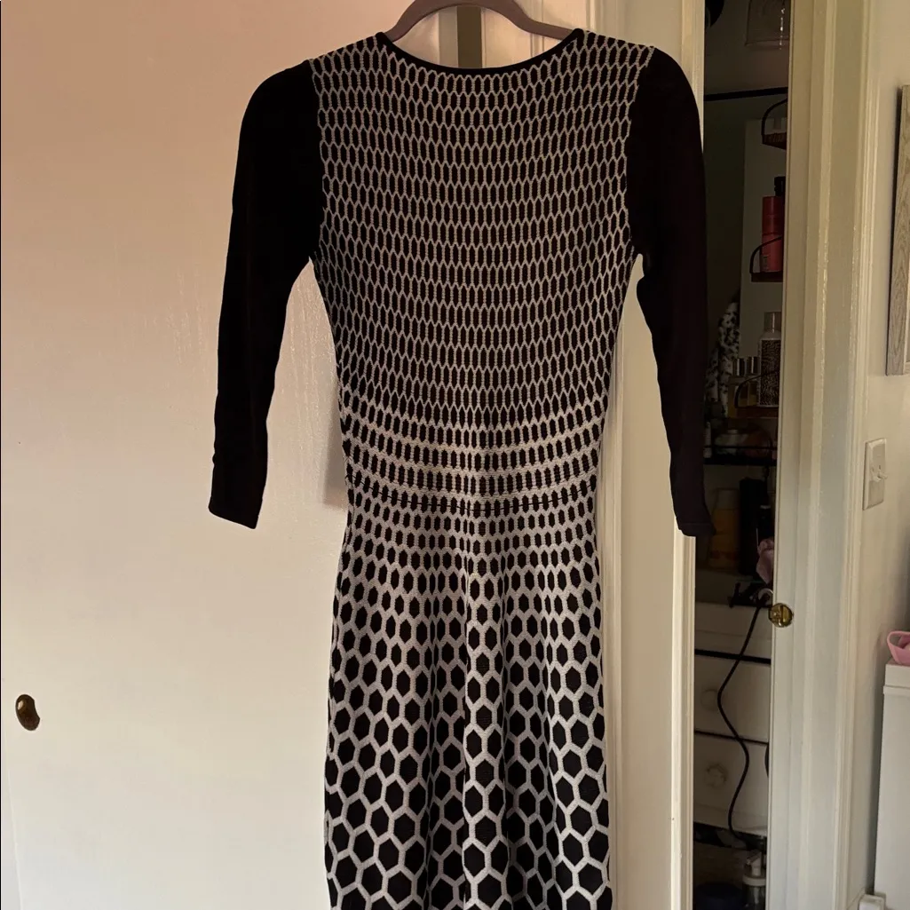 Catherine Malandrino Geometric Black and White Dress Sz XS - Image 5