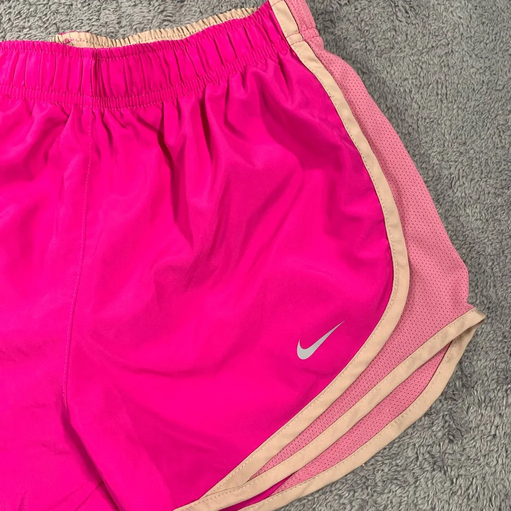 Nike Women's Bright Pink Athletic Shorts - Image 3