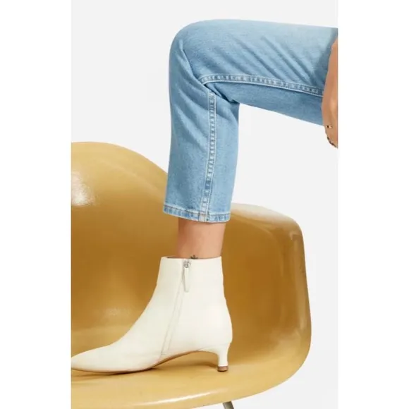 Everlane Leather Pointed Toe The Editor Boot in Bone - Image 20