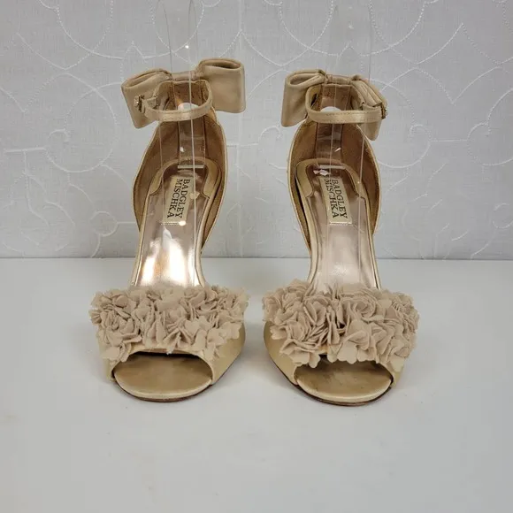 Badgley Mischka LELAH Womens Sandal Size 5.5 Cream Frilly Wedding Bridal Heels - Image 19