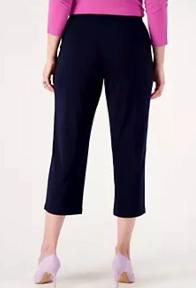 Susan Graver Black Cropped Pants. Capris Front & Back Pockets. Elastic Waistband - Image 2