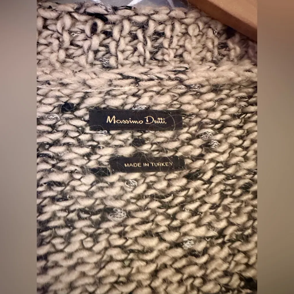 Massimo Dutti | Sweater Cardigan, Size M. - Image 5