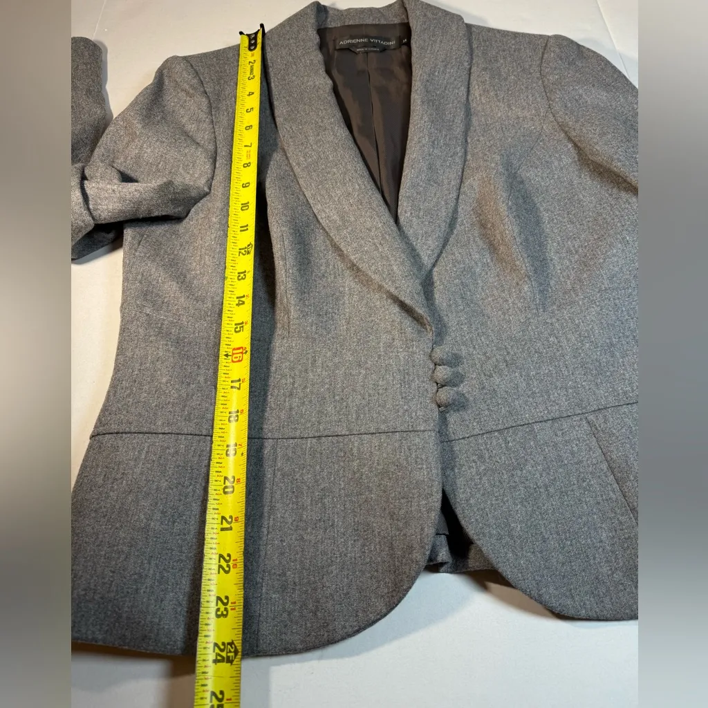 ADRIENNE VITTADINI Women’s Blazer size 14 Gray - Image 8