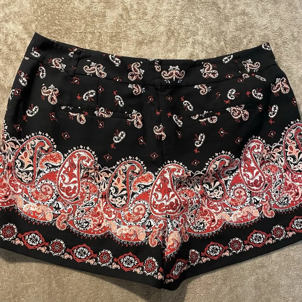 Loft Shorts Womens 10 Large Paisley Four Inch Black Red Mid Rise Casual Pockets - Image 5