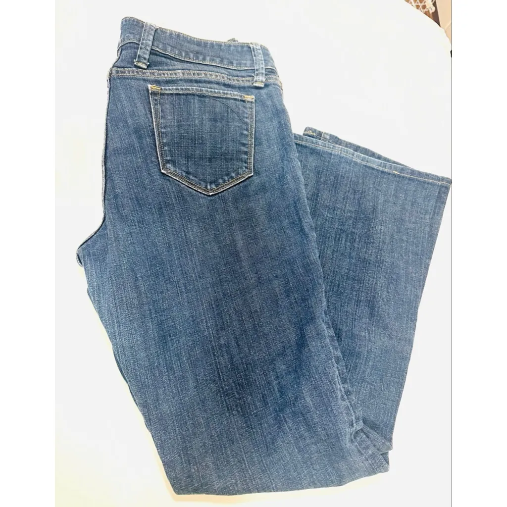 Banana Republic  women's Bootcut Jeans Blue Size 8 - Image 3