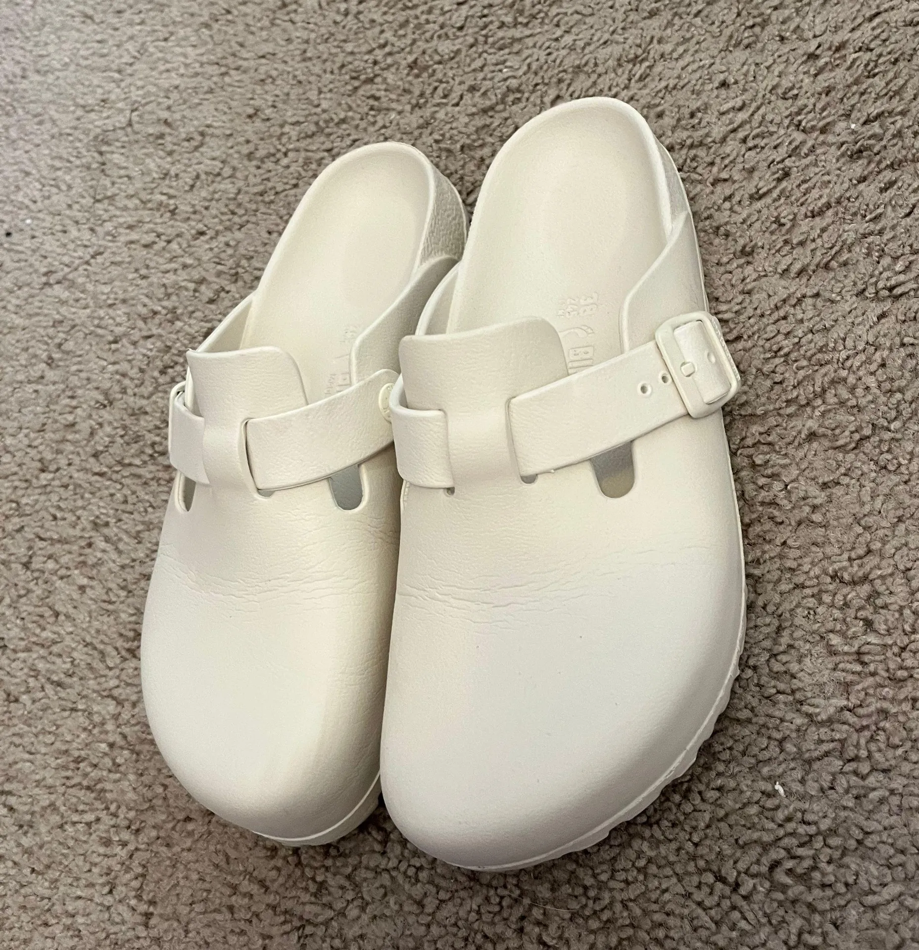 Boston Clog - Image 2