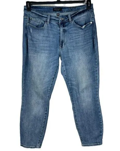 Judy Blue SZ 14W Skinny Fit Cropped Jeans Stretch Mid-Rise Zip-Fly Distressed - Image 1
